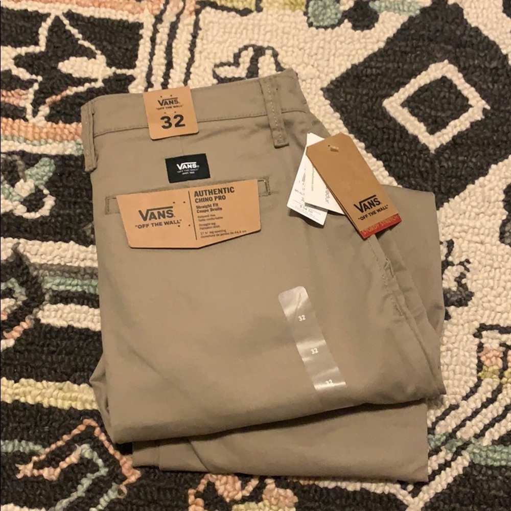NWT Vans Chino Pro